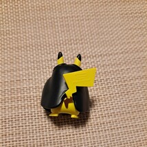 Pokmon ハロウィン ピカチュウ 黒いおばけ仮装 マスコット フィギュア ／ ポケットモンスター ポケモン 仮装 オバケ おばけ 仮装_画像3