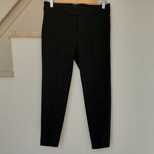 値下げ【美品】黒 ストレッチ テーパードパンツ スラックスパンツ　GAP