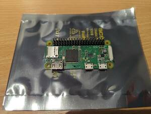 【送料無料・新品】ラズベリーパイ Raspberry Pi Zero WH (技適マーク付き) 