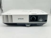 ランプ使用時間極短 EPSON エプソン EB-2155W プロジェクター 現行モデル 超高性能 5000ルーメン ◎送料無料 動作確認済_画像1