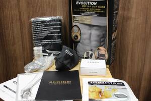 ★【未使用 中古品扱い】SLENDERTONE EVOLUTION スレンダートーン エボリューション 腹筋ベルト 男性用 パッド未開封【Y4012903】★