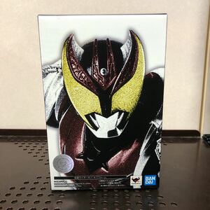 398 S.H.Figuarts (真骨彫製法) 仮面ライダーキバ キバフォーム 仮面ライダーキバ フィギュア 模型