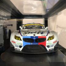 960 1/18 BMW Z4 GT3 Team Studie 2015 500台限定 ミニチャンプス　チームスタディ ミニカー 模型 完成品_画像3