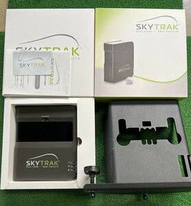 SKYTRAK　スカイトラック　弾道測定器　保護カバー　本体美品　アジア2カード