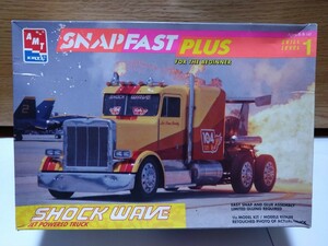 AMT 1/32 SHOCK WAVE JET POWERED TRUCK ショックウェーブ ジェット パワード トラック 未組立 ピータービルト ターボジェットエンジン