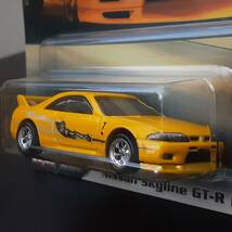 ホットウィール NISSAN SKYLINE GT-R BNR 33 ワイルドスピード カラー スカイライン ミニカー FAST＆FURIOUS × HOT WHeeLs コラボ _画像3