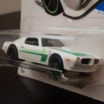 HOT WHeeLs 73 PONTIAC FIREBIRD TRANS AM 白 ポンティアック ファイヤーバード ミニカー MUSCLE CAR マッスルカー ホットウィール　_画像3