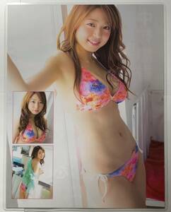 【厚手ラミネート加工】中村静香　水着　A4変サイズ　雑誌切り抜き ４ページ BX ２０１３年５月号【グラビア】-B2