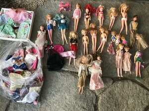 ★　【ジャンク品扱い　現状渡し】　まとめて　リカちゃん　セーラームーン　レイアース　ジェニー　人形　ドール　着せ替え人形　衣装　靴