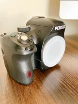 PENTAXデジタル一眼レフカメラK50 ボディ 1628万画素 通電確認のみ 現状品_画像2