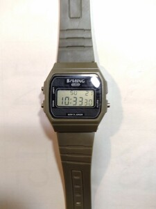 B：MING　中古デジタルメンズ腕時計稼働品