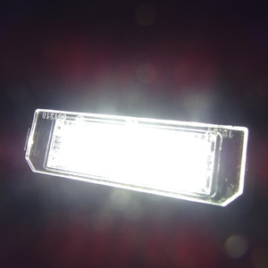 激白光♪ 交換式♪ポルシェ カイエン LED ナンバー灯 ライセンス ランプ 92A系 3.6 4.8S 4.8ターボ ハイブリッド GTS ターボS SE