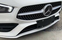 スポーティ全開♪ ベンツ カーボン ルック フロントバンパー リップ ガーニッシュ C118 CLA180 CLA200d CLA250 CLA35 クーペ AMGライン_画像1