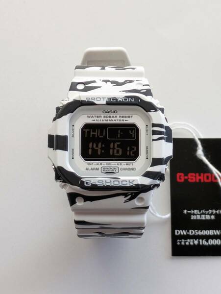 G-SHOCK ホワイト&ブラックシリーズ DW-D5600BW-7JF