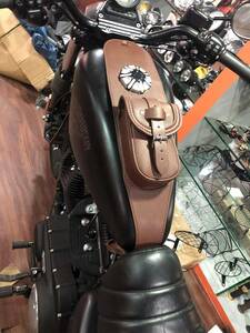 スポーツスター用レザータンクコンソールポーチ　ダッシコンソール　合皮　Harley Sportster XL 883 1200用