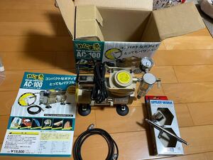 トゥーマーカープロダクツ ミニエアーコンプレッサー AC-100 中古品