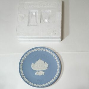 ウェッジウッド クリスマスプレート 飾り皿 WEDGWOOD