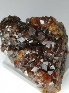 国産鉱物　灰鉄石榴石　Andradite 　奈良県吉野郡天川村　白倉谷