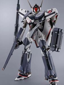 バンダイ DX超合金 VF-171EX アーマードナイトメアプラスEX 　(早乙女アルト機)　 リバイバルVer.　送料無料