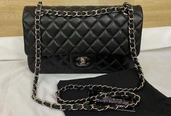 CHANELシャネル クラシックバッグ