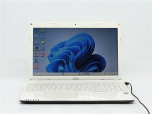 Win11H/カメラ内蔵/15.6型/薄型ノートPC/爆速SSD256GB/4GB/Pentium　3558U/FMV　AH42/M 　　HDMI/無線WIFI/Bluetooth　WPS office2搭載