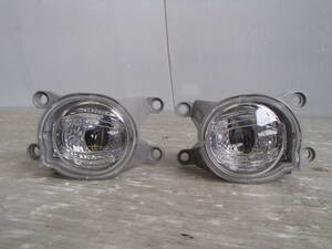 【LED OK】 ZVW51/ZVW55 後期 プリウス 純正 LED 左右 フォグ ランプ ライト 12-611・81210-12240・81220-12240 平成30年12月以降【24-76】