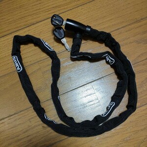 １回使用のみ極美品 ABUS(アブス) 自転車 鍵 ロック ロードバイク鍵 チェーンロック 110cm [1500]