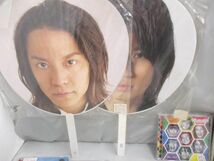 【中古品 同梱可】 関ジャニ∞ DVD COUNTDOWN LIVE 2009-2010 in 京セラドーム大阪 FIGHT 他 うちわ グッズセット_画像5