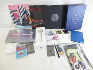 【同梱可】中古品 韓流 EXO ENHYPEN X1 SEASON’S GREETINGS 2019 他 ライトスティック キーホルダー 等 グッズセット