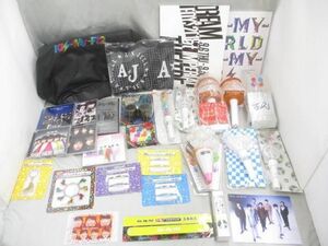 【中古品 同梱可】 Kis-My-Ft2 ショッピングバッグ タオル ペンライト 等 CONCERT TOUR 2016 I SCREAM 他 グッズセッ