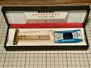 『GILLETTE ARISTOCRAT』ジレット Made In U.S.A アメリカ製 ゴールド ヴィンテージ ビンテージ T字 両刃 剃刀 カミソリ 髭剃り vintage 