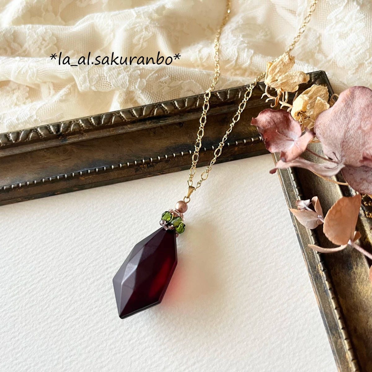 ◎ハンドメイド◎~Antique Bordeaux~ ヴィンテージルーサイトビーズのクラシカルロングネックレス, レディースアクセサリー, ネックレス, ペンダント, ビーズ, ガラス