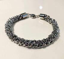 送料無料 人気商品 男女兼用 ブレスレット シルバーカラー ホワイト 17.0cm ユニセックス Tiiibracelet 検索：北川景子 GACKT_画像1