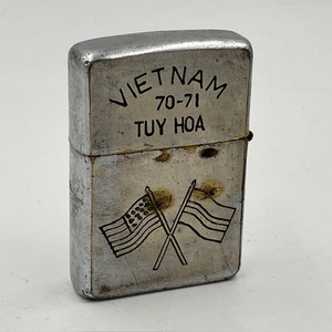 ジッポー ZIPPO ベトナムジッポー 1970年 アメリカとベトナムの国旗 使えます ヴェトナムジッポー