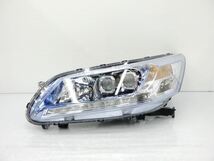 2128042 アコード ハイブリッド CR6 前期 左ライト LED STANLEY W1169 ACCORD HYBRID_画像1