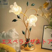 テーブル ランプ 花 LED フラワー 薔薇 ガラス 照明 ライト 卓上 スタンド サイド 間接 インテリア 装飾 寝室 ベッド リビング オブジェ_画像3