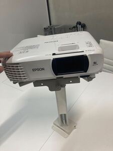 EPSON dreamio ホームプロジェクター 3100ルーメン 15000:1 1080P フルHD 無線LAN内蔵 EH-TW650