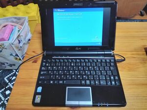 ASUS Eee PC 1000HE（Windows XP Home Edition） 