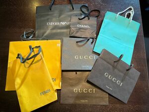 ブランド紙袋 CHANEL GUCCI ARMANI FENDI ティファニー　8袋