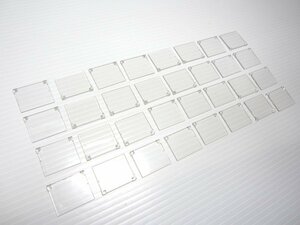 レゴ★未使用！窓枠１×４×３用ガラスパーツ３２点セット