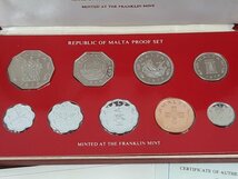 UJFO60　世界のコイン　硬貨　プルーフセット　おまとめ　マルタ島　ジャマイカ　1976年　1973年　_画像3