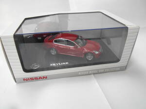 1/43 日産 スカイライン セダン V36 赤 ディーラー特注　NISSAN SKYLINE SEDAN 350GT RED ニッサン