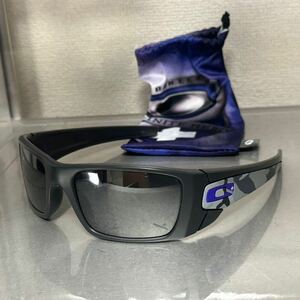 即決 オークリー OAKLEY FUEL CELL フューエルセル サングラス 検) サバゲー GASCAN ガスカン Infinite hero