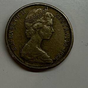オーストラリア 1984 1ドル カンガルー 外国コイン 硬貨 アンティーク コレクション 流通/現状品 送84 同梱可の画像2