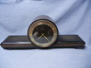 昭和レトロ　愛知時計AICHI　TOKEI 　ゼンマイ式 ネジ巻き　置時計　木製　ネジ巻き鍵あります。作動します。
