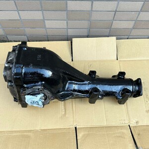 希少 日産純正 R180デフ 3.7 オープンデフ 旧車 鉄仮面 ハコスカ ケンメリ ジャパン フェアレディZ R30 R31 S30 S31 S130 DR30 C10 C110