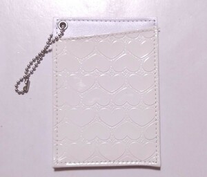  enamel Heart pass case ticket holder white 