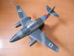 スケール不明　メッサーシュミット　Me-262 ソリッドモデル　全長約34cm