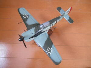 スケール不明　全長約26cm フォッケウルフFw190 ソリッドモデル