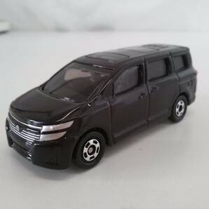 【★OC-0084】[中古品]トミカ 日産 エルグランド 2010年 1/64 No.88 [KO]の画像1